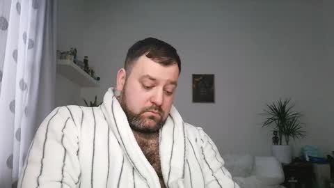 Snapshot of brucemf chatting on April 2026 05:32:02 PM Bruce online show from April 2026 05:32:02 PM