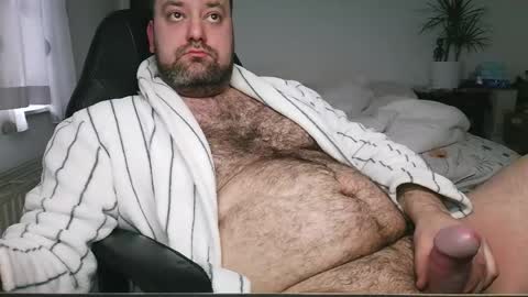 Snapshot of brucemf chatting on April 2026 05:11:01 PM Bruce online show from April 2026 05:11:01 PM