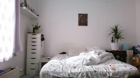 Snapshot of brucemf chatting on April 2026 07:02:01 AM Bruce online show from April 2026 07:02:01 AM