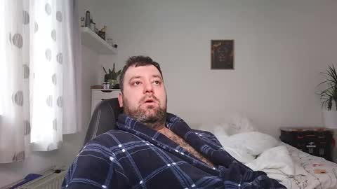 Snapshot of brucemf chatting on April 2026 05:55:02 AM Bruce online show from April 2026 05:55:02 AM