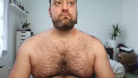 Snapshot of brucemf chatting on April 2026 05:37:01 PM Bruce online show from April 2026 05:37:01 PM