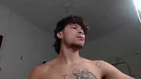 Snapshot of brucewayne1_ chatting on September 2025 12:11:01 AM brucewayne1_ online show from September 2025 12:11:01 AM