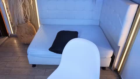 Snapshot of bruja_scarlata chatting on February 2026 11:04:02 AM Bruja SCarlata online show from February 2026 11:04:02 AM