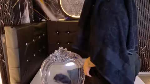 Snapshot of bruja_scarlata chatting on March 2026 02:50:02 AM Bruja SCarlata online show from March 2026 02:50:02 AM