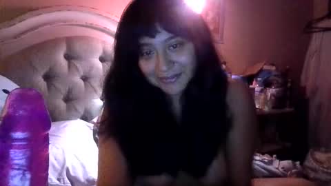 brujerita_dmota online show from March 2026 05:00:02 AM