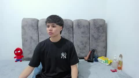 Snapshot of bruno_cruz chatting on July 2026 02:32:01 AM Bruno Cruz online show from July 2026 02:32:01 AM