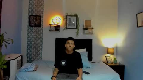 Snapshot of bruno_snow chatting on February 2026 04:38:01 AM bruno_snow online show from February 2026 04:38:01 AM