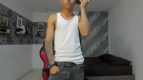 Snapshot of bruno_snow chatting on March 2026 03:30:01 AM bruno_snow online show from March 2026 03:30:01 AM