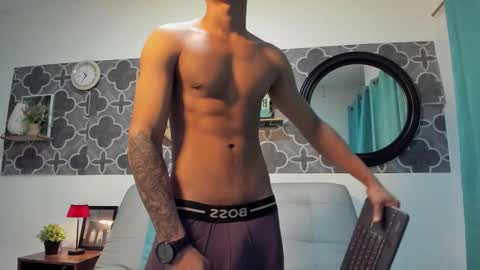 Snapshot of bruno_snow chatting on March 2026 04:18:01 AM bruno_snow online show from March 2026 04:18:01 AM