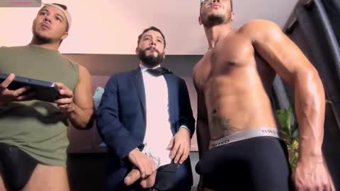 Andres Suarez online show from February 2025 02:17:02 AM