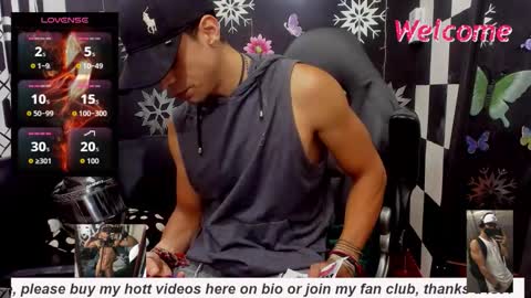 Join my fan club here 150 tokens a month online show from October 2025 05:13:01 PM