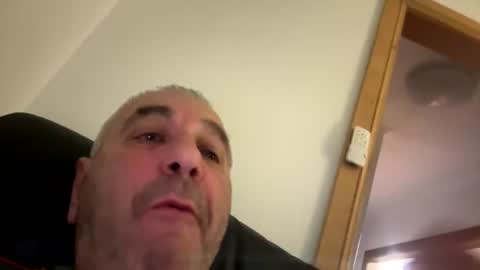 Snapshot of brunodimaria chatting on August 2026 11:23:01 AM brunodimaria online show from August 2026 11:23:01 AM