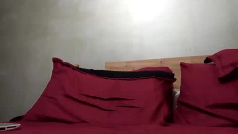 BRUSH BARTON online show from February 2025 04:51:02 AM