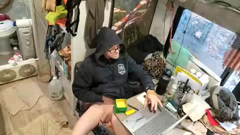 Steve... aka SkinnieDippin aka TimberTramp online show from December 2025 10:47:02 PM