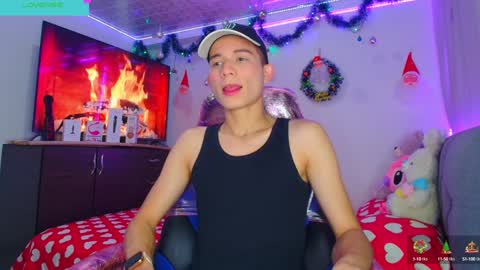 Snapshot of bryam_hot chatting on December 2024 01:05:01 AM BRYAM INDEPENDENT MODEL online show from December 2024 01:05:01 AM