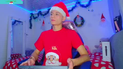 Snapshot of bryam_hot chatting on December 2024 01:51:02 AM BRYAM INDEPENDENT MODEL online show from December 2024 01:51:02 AM