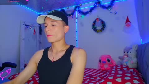 Snapshot of bryam_hot chatting on December 2024 01:13:01 AM BRYAM INDEPENDENT MODEL online show from December 2024 01:13:01 AM