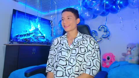 Snapshot of bryam_hot chatting on January 2025 01:39:02 AM BRYAM INDEPENDENT MODEL online show from January 2025 01:39:02 AM