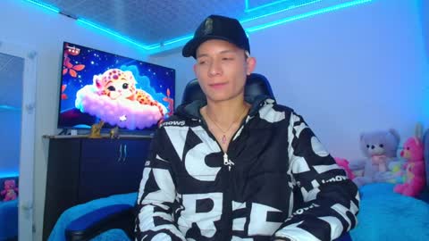 Snapshot of bryam_hot chatting on January 2025 05:35:01 AM BRYAM INDEPENDENT MODEL online show from January 2025 05:35:01 AM