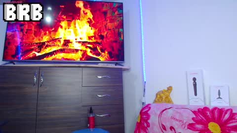 Snapshot of bryam_hot chatting on January 2025 05:00:02 AM BRYAM INDEPENDENT MODEL online show from January 2025 05:00:02 AM