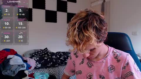 Snapshot of bryamado chatting on December 2024 11:55:01 AM bryamado online show from December 2024 11:55:01 AM