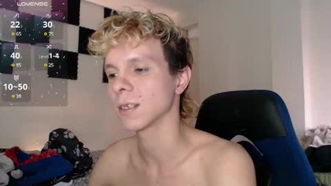 Snapshot of bryamado chatting on December 2024 10:00:01 PM bryamado online show from December 2024 10:00:01 PM