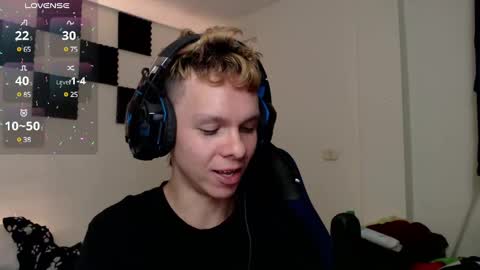 Snapshot of bryamado chatting on January 2025 05:03:02 AM bryamado online show from January 2025 05:03:02 AM