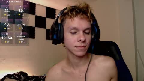 Snapshot of bryamado chatting on January 2025 04:06:01 AM bryamado online show from January 2025 04:06:01 AM