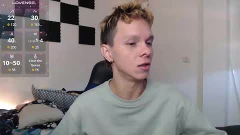 Snapshot of bryamado chatting on January 2025 03:27:01 PM bryamado online show from January 2025 03:27:01 PM