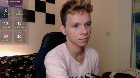 Snapshot of bryamado chatting on January 2025 02:07:02 AM bryamado online show from January 2025 02:07:02 AM