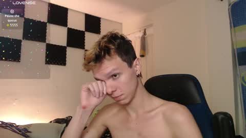 Snapshot of bryamado chatting on January 2025 07:28:01 AM bryamado online show from January 2025 07:28:01 AM