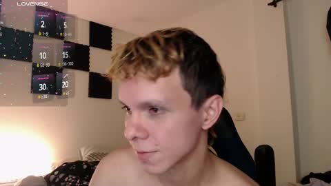 Snapshot of bryamado chatting on January 2025 07:07:01 AM bryamado online show from January 2025 07:07:01 AM