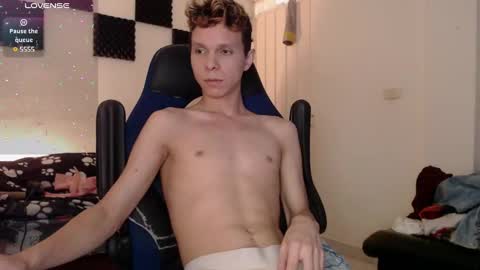 Snapshot of bryamado chatting on February 2025 03:58:01 PM bryamado online show from February 2025 03:58:01 PM