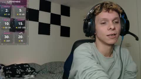 Snapshot of bryamado chatting on March 2025 11:27:01 PM bryamado online show from March 2025 11:27:01 PM