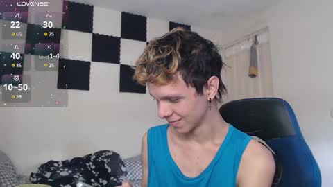 Snapshot of bryamado chatting on March 2025 03:24:01 PM bryamado online show from March 2025 03:24:01 PM