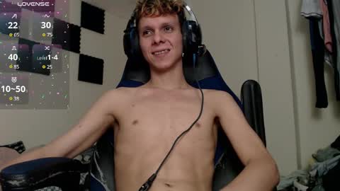 Snapshot of bryamado chatting on March 2025 06:38:02 AM bryamado online show from March 2025 06:38:02 AM