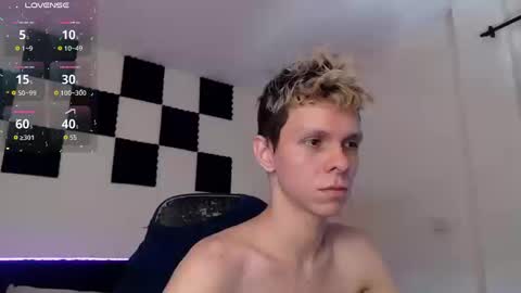 Snapshot of bryamado chatting on September 2025 03:49:01 PM bryamado online show from September 2025 03:49:01 PM