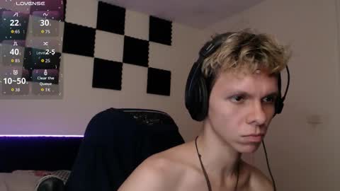 Snapshot of bryamado chatting on October 2025 04:54:01 AM bryamado online show from October 2025 04:54:01 AM