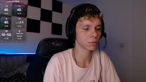 Snapshot of bryamado chatting on October 2025 02:12:01 AM bryamado online show from October 2025 02:12:01 AM