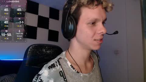 Snapshot of bryamado chatting on October 2025 02:22:02 AM bryamado online show from October 2025 02:22:02 AM