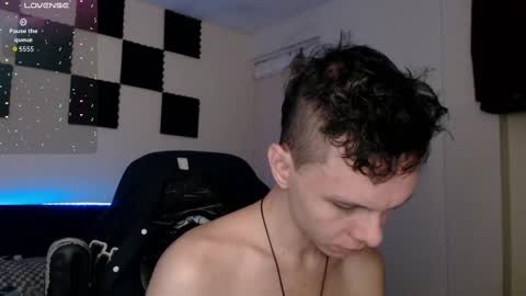 Snapshot of bryamado chatting on October 2025 02:35:01 AM bryamado online show from October 2025 02:35:01 AM