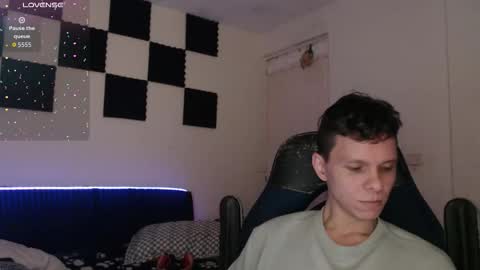 bryamado online show from November 2025 03:45:01 AM