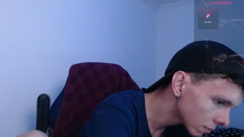 Snapshot of bryamado chatting on June 2026 02:25:01 AM bryamado online show from June 2026 02:25:01 AM