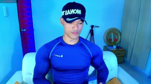 Snapshot of bryan_boy_ chatting on April 2026 01:30:02 AM bryan online show from April 2026 01:30:02 AM