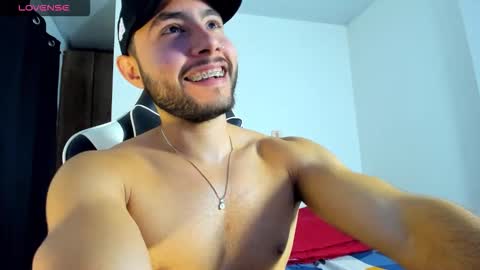 bryan_oficials online show from October 2025 03:28:01 AM