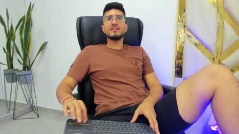 bry online show from March 2025 05:00:02 AM