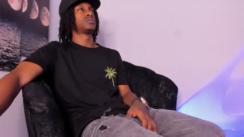 Bryxon  online show from October 2025 04:49:02 PM