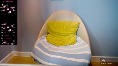 Snapshot of bubbblegum chatting on November 2025 07:57:02 PM Bubblegum online show from November 2025 07:57:02 PM