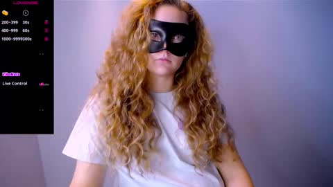 Snapshot of bubbblegum chatting on November 2025 08:51:05 AM Bubblegum online show from November 2025 08:51:05 AM