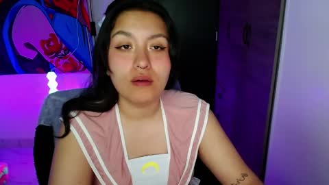 Snapshot of bubble_gum_bitch_ chatting on April 2026 04:39:01 AM Alisentt Heart online show from April 2026 04:39:01 AM